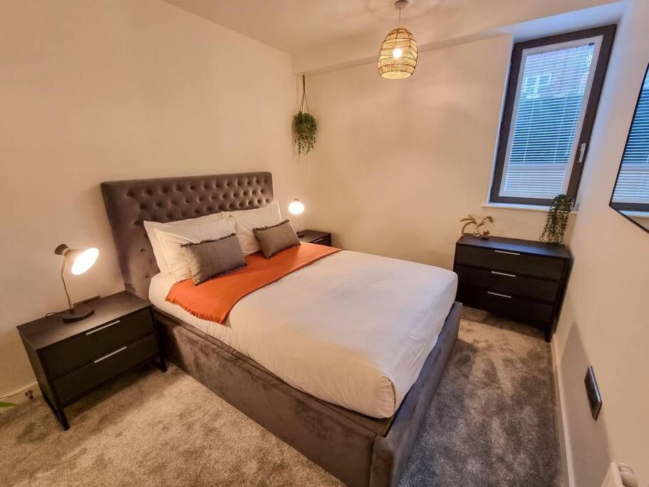 Stunning 4-Bedroom Townhouse With Free Parking Manchester Exterior foto